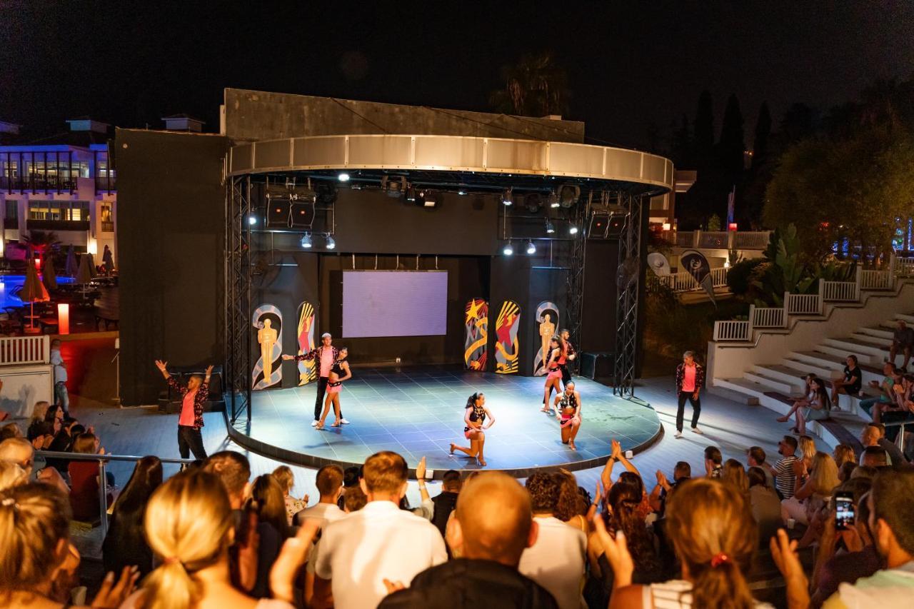 Aqi Hydros Club Hotel Kemer Eksteriør billede The stage of the amphitheater