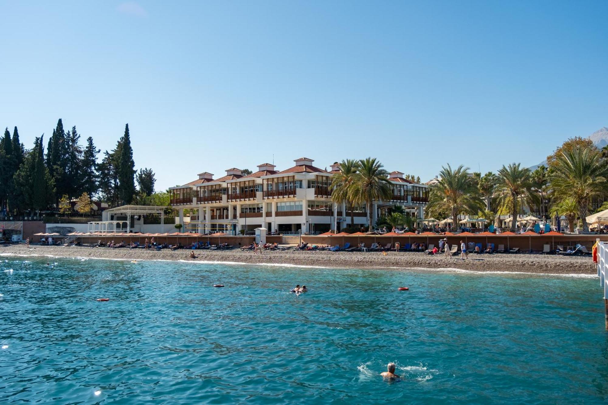 Aqi Hydros Club Hotel Kemer Eksteriør billede The beach at the Grand Hotel